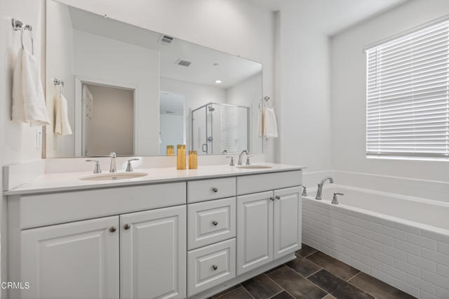 Detail Gallery Image 15 of 34 For 340 Campbell Ct, Santa Paula,  CA 93060 - 4 Beds | 2/1 Baths