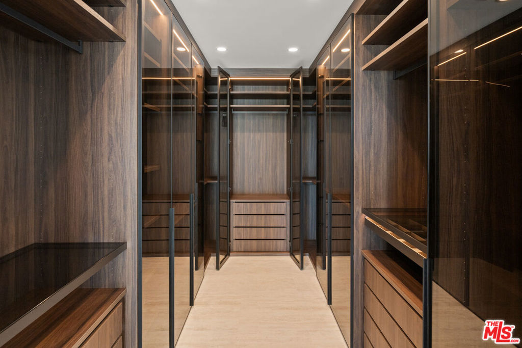 MLS #26863723 image #36