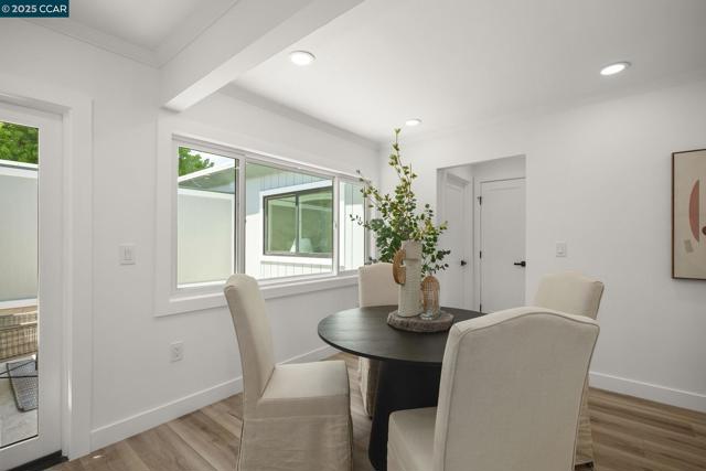 1133 Golden Rain Road, Walnut Creek CA: https://media.crmls.org/mediaz/4af2d77d-260b-4af1-89e0-4699509d74fc.jpg