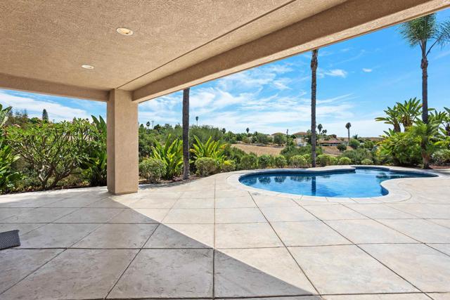Detail Gallery Image 1 of 56 For 1776 Camino De Nog, Fallbrook,  CA 92028 - 5 Beds | 4 Baths