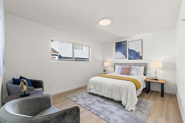 1064 15th Avenue, Redwood City CA: https://media.crmls.org/mediaz/4af3905f-06d7-420c-8a31-5823db771422.jpg