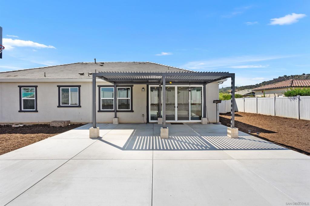 MLS #250036111SD image #28