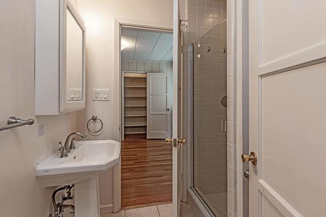 1198 Coolidge Avenue, San Jose CA: https://media.crmls.org/mediaz/4af4e59b-4266-4d3a-b9fb-cf3b1120c618.jpg
