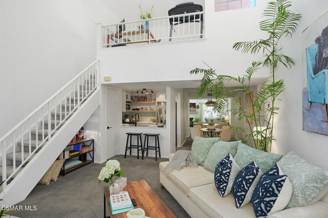 24145 Del Monte Drive, Valencia CA: https://media.crmls.org/mediaz/4af595b4-ecc1-4634-b6d1-7ad16de3365f.jpg