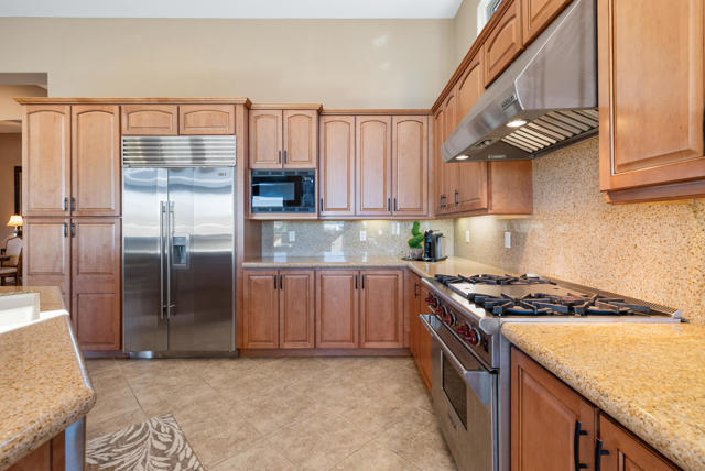 50605 Verano Drive, La Quinta CA: https://media.crmls.org/mediaz/4af68f16-1a79-4d72-a0bb-435afc3b125a.jpg