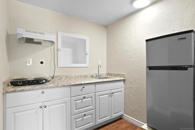 3165 Torreon Dr, Alpine CA: https://media.crmls.org/mediaz/4af6fafa-1631-45bb-b4ac-d13891a39bea.jpg