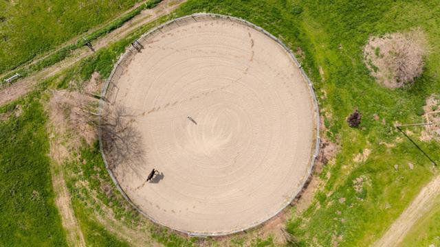 6033 Dagnino Road, Livermore CA: https://media.crmls.org/mediaz/4af6fc00-d796-48a9-a796-3e7c4adc8cca.jpg