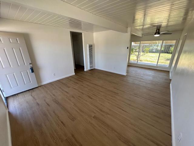 452 Vallejo Street, Salinas CA: https://media.crmls.org/mediaz/4af739fc-a523-478f-979e-7bfa1a73394d.jpg