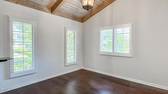 Detail Gallery Image 15 of 37 For 209 San Miguel Rd, Pasadena,  CA 91105 - 4 Beds | 3 Baths