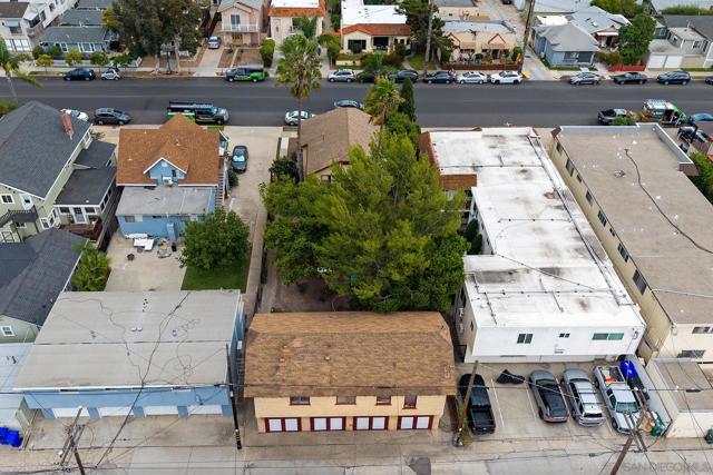 4438 44 Campus, San Diego CA: https://media.crmls.org/mediaz/4af77010-0f97-4f93-a45b-d2fb0d76877d.jpg