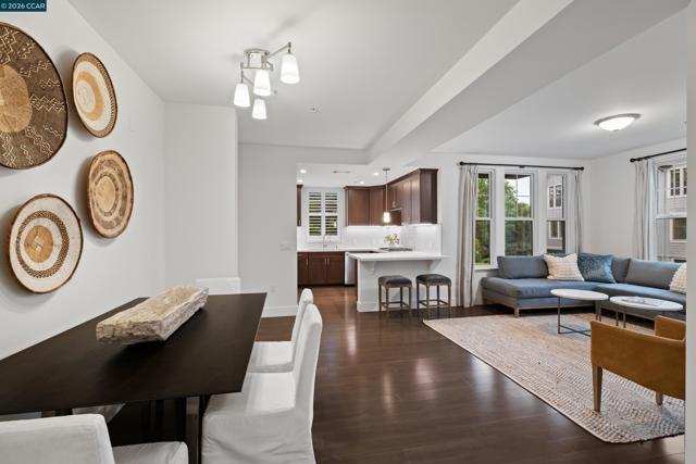 1000 Dewing Ave, Lafayette CA: https://media.crmls.org/mediaz/4af79c29-fe3c-4a1c-b6e0-b22ef6e63b00.jpg