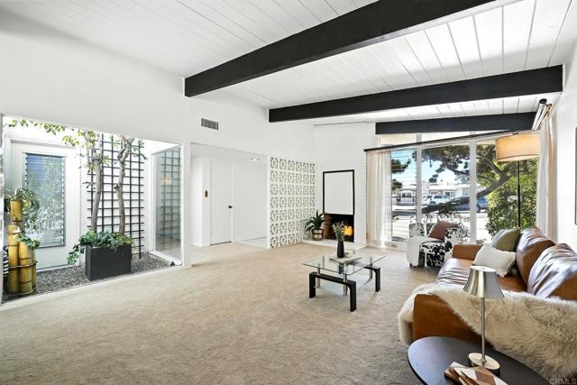 2347 Greenwing Drive, San Diego CA: https://media.crmls.org/mediaz/4af82983-022a-48c3-bda5-3ba0afc8dba8.jpg