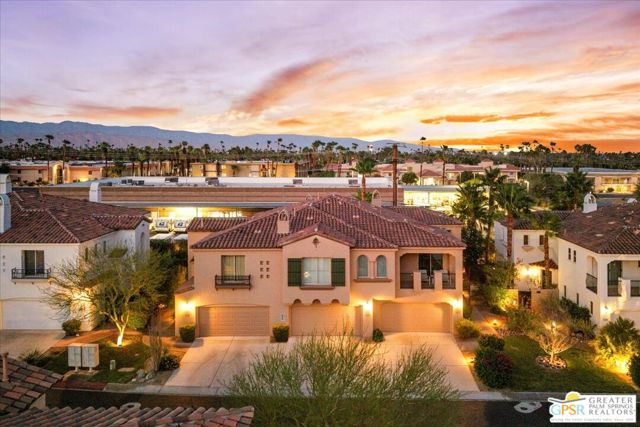 366 Terra Vita, Palm Springs CA: https://media.crmls.org/mediaz/4af95d48-c125-4a77-a276-e0c73d6a1035.jpg