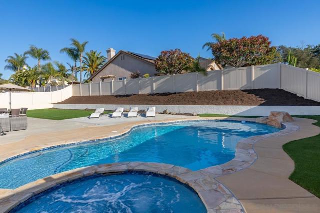 1889 Autumn Ln, Vista CA: https://media.crmls.org/mediaz/4afb6d57-961c-4a09-a4c6-93fbe635291f.jpg