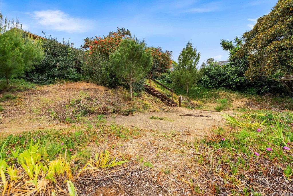 5877 Soledad Mountain Road - photo 13