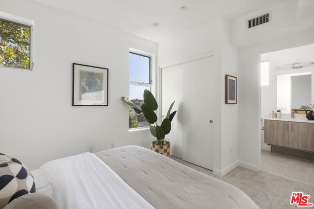 1767 N New Hampshire Avenue, Los Angeles CA: https://media.crmls.org/mediaz/4afcd268-1fb1-43dc-b7fe-fb3a54675747.jpg