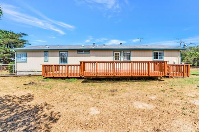 501 Trail Drive, Moss Landing CA: https://media.crmls.org/mediaz/4afce604-8cab-47f9-b5fc-dea0ad6246ae.jpg