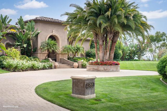 4955 Rancho Del Mar Trail, San Diego CA: https://media.crmls.org/mediaz/4afd28ab-72db-438a-96d7-272bd9992766.jpg