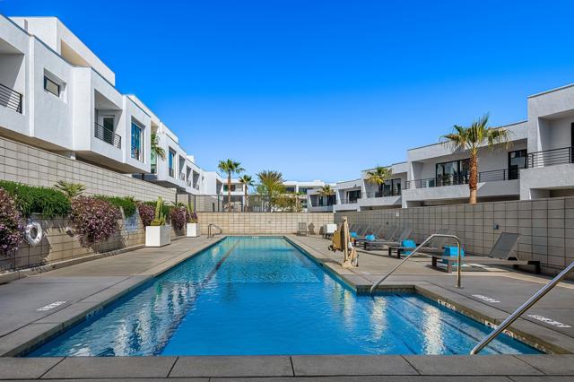 294 Mayfair Way, Palm Springs, CA 92264