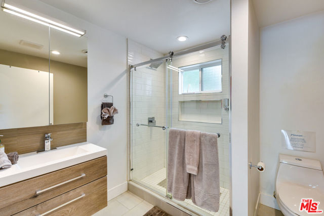2146 N Blando Road, Palm Springs CA: https://media.crmls.org/mediaz/4afe2e4b-957b-4d47-9d34-e43a4e519642.jpg