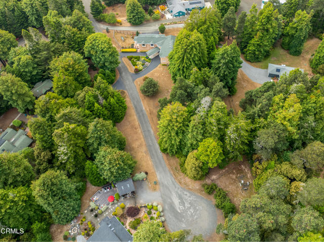 16611 Pearl Ranch Road, Fort Bragg CA: https://media.crmls.org/mediaz/4afe2e6c-c148-4010-9346-42238329b8aa.jpg