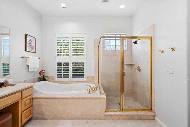 5253 Vicenza Way, San Jose CA: https://media.crmls.org/mediaz/4b00aea9-de7f-4d26-882f-d94074167f8c.jpg