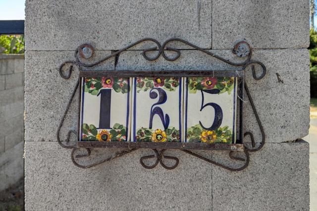 125 Springfield Road, Moss Landing CA: https://media.crmls.org/mediaz/4b00b7ba-fa31-4907-a950-bac69ce45148.jpg