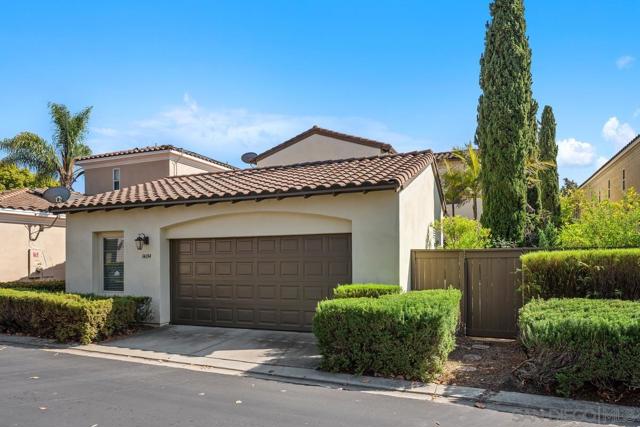 14694 Via Monteverde, San Diego CA: https://media.crmls.org/mediaz/4b01249f-0de9-44df-9a8e-9bdbf5d94848.jpg