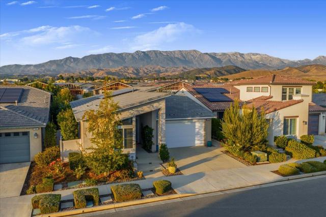 1514 Overpark Lane, Beaumont CA: https://media.crmls.org/mediaz/4b0143f8-17dd-4c8e-b115-da5e9e2df96e.jpg