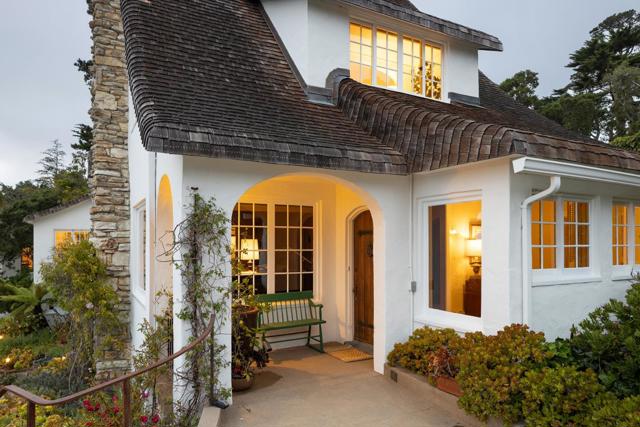 110 Pine Way, Carmel CA: https://media.crmls.org/mediaz/4b015b6d-70b6-4332-8ab3-2df333206df2.jpg