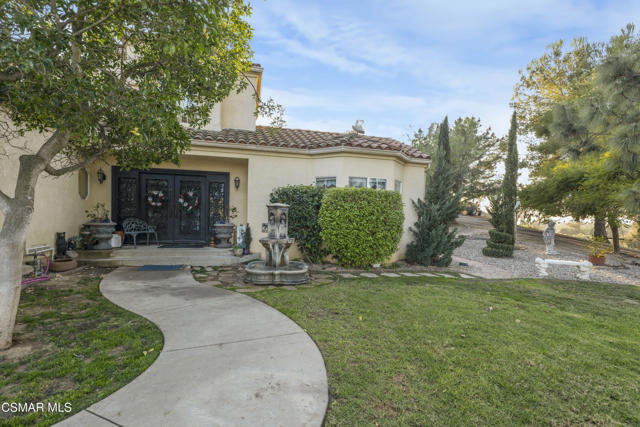 6417 Turfway Road, Moorpark CA: https://media.crmls.org/mediaz/4b0187d7-9e52-4436-8adc-de2e25f26ecf.jpg