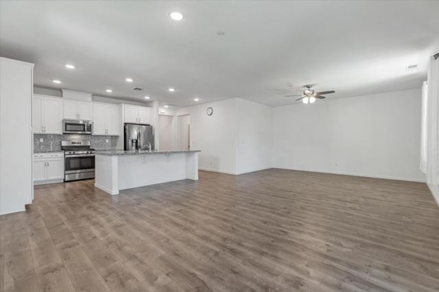 Image 5 of 48 For 9969 Wagoner Way