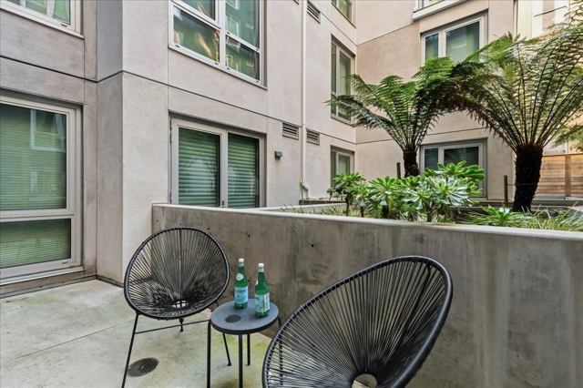 Image 4 of 39 For 1075 Market Street  208