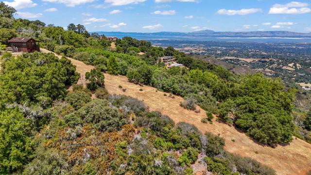 3875 Page Mill Road, Palo Alto CA: https://media.crmls.org/mediaz/4b0277ce-4dbe-4b3e-827d-8e475335c62b.jpg