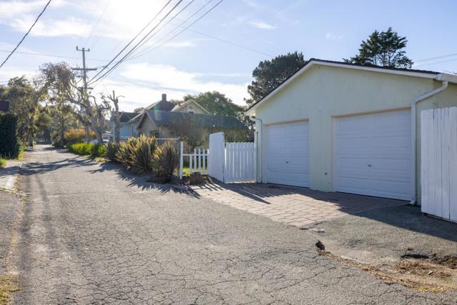609 Congress Avenue, Pacific Grove CA: https://media.crmls.org/mediaz/4b02f052-c7fd-4477-af52-d069a8456a13.jpg