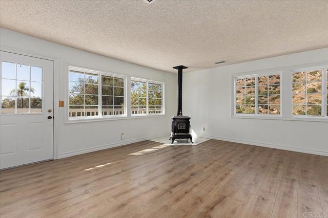 Image 45 of 54 For 748 Old Oak Ridge