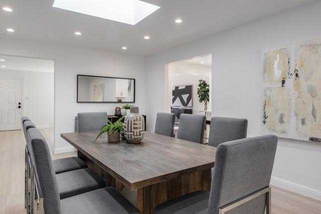 1315 Black Mountain Road, Hillsborough CA: https://media.crmls.org/mediaz/4b061a9a-e259-4cd8-8b97-fda529bd2424.jpg