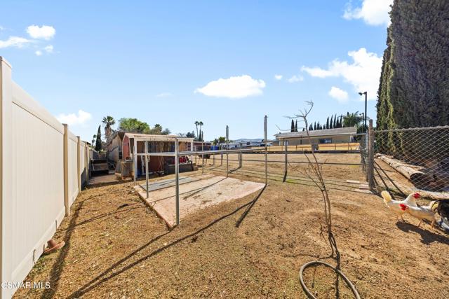 4931 Roundup Road, Norco CA: https://media.crmls.org/mediaz/4b076b20-8323-49e9-ba32-c81a98acd4bb.jpg