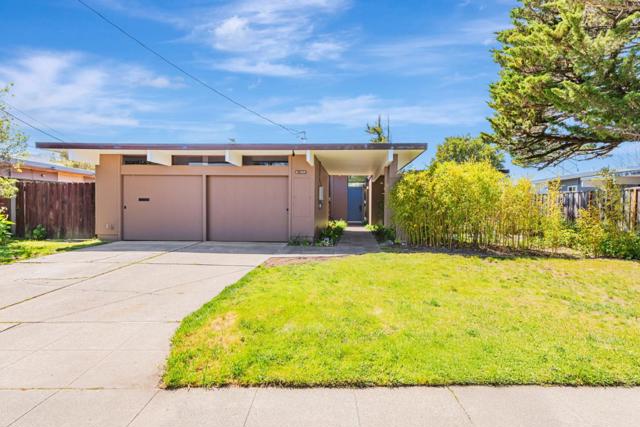 2104 Lexington Avenue, San Mateo CA: https://media.crmls.org/mediaz/4b0940a3-25bc-493a-aa1f-2a244bd63a42.jpg