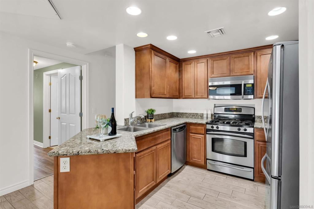 3990 Centre - photo 12