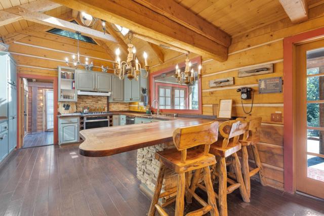 3131 Pera Alta Dr, Julian CA: https://media.crmls.org/mediaz/4b0b359a-688b-44df-aa9b-aea9e0fd7d19.jpg