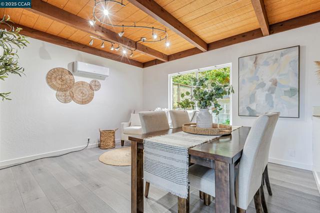290 Olympian Way, Pacifica CA: https://media.crmls.org/mediaz/4b0b883d-af65-48ff-bc17-81dd61d69889.jpg