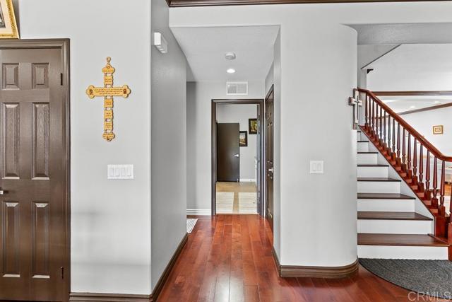 Detail Gallery Image 28 of 56 For 35965 Darcy Pl, Murrieta,  CA 92562 - 5 Beds | 3 Baths