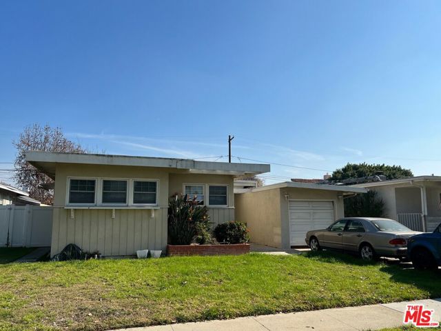 3518 Faust Avenue, Long Beach, California 90808, 3 Bedrooms Bedrooms, ,2 BathroomsBathrooms,Single Family Residence,For Sale,Faust,24366210