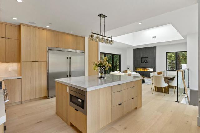 18061 Saratoga Los Gatos Road, Monte Sereno CA: https://media.crmls.org/mediaz/4b0c9b69-f341-4e7e-bf7a-ef883b7d8b34.jpg