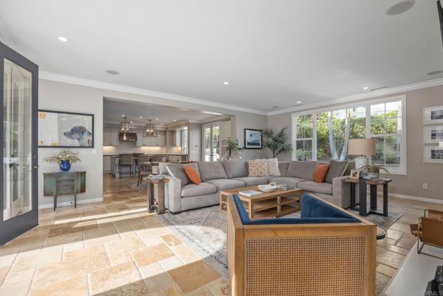 Detail Gallery Image 16 of 75 For 3544 Sitio Damasco, Carlsbad,  CA 92009 - 5 Beds | 3 Baths