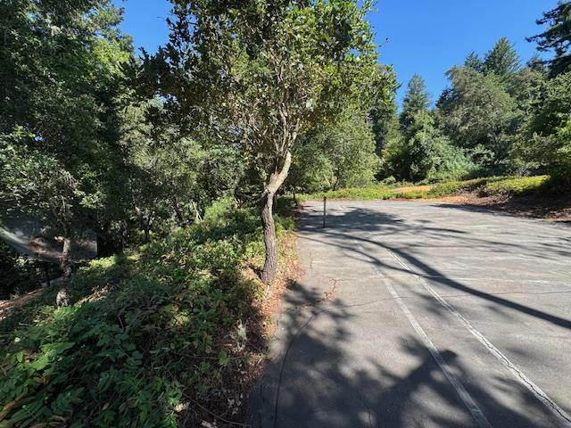 45 Ranch Road, Woodside CA: https://media.crmls.org/mediaz/4b0e89c6-fc71-45fe-91d8-7d3af5c94d45.jpg