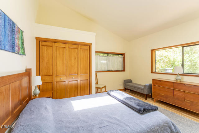 10941 Gurley Lane, Mendocino CA: https://media.crmls.org/mediaz/4b0f0b3d-cf1a-4d3c-a67c-f6a634b31fa0.jpg