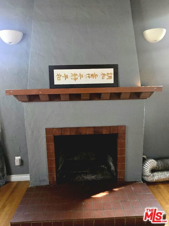 143 S Highland Avenue, Los Angeles CA: https://media.crmls.org/mediaz/4b0f47cf-8425-4086-b0e5-a55992494d90.jpg