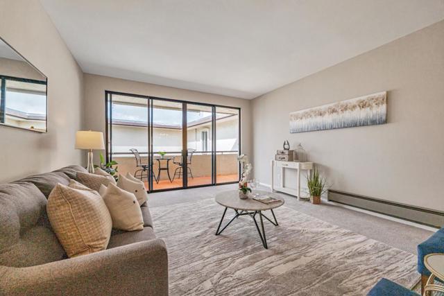 1427 Floribunda Avenue, Burlingame CA: https://media.crmls.org/mediaz/4b102f2f-0d7f-4ba6-abb8-2c9b3c8377f9.jpg